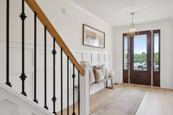 Summerville, SC 29486,182 Grange Cir