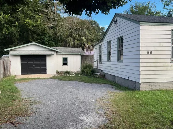 North Charleston, SC 29405,2698 Olympia Ave