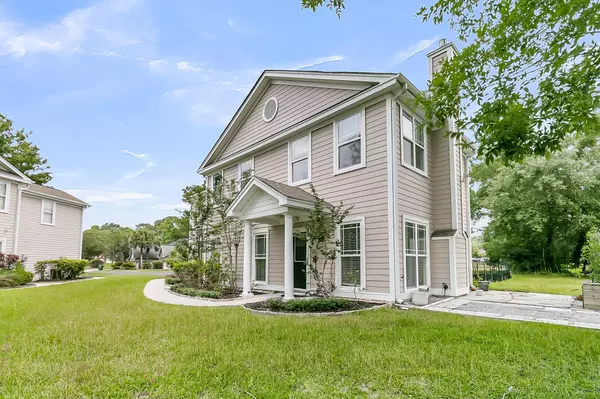 9 Duffers Ct #D, Charleston, SC 29414