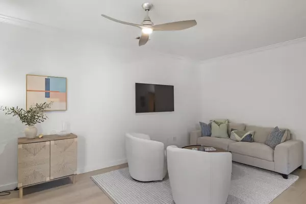 Daniel Island, SC 29492,130 River Landing Dr #6205