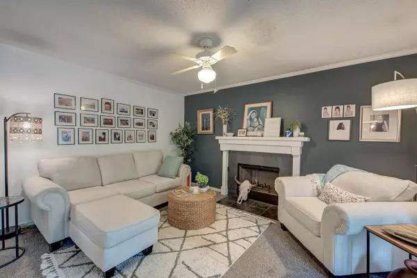 Charleston, SC 29414,2327 Treescape Dr #5