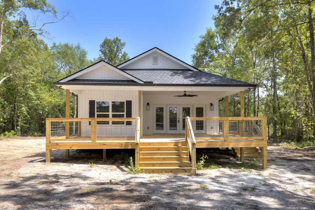 Manning, SC 29102,1213 Lesesne Dr