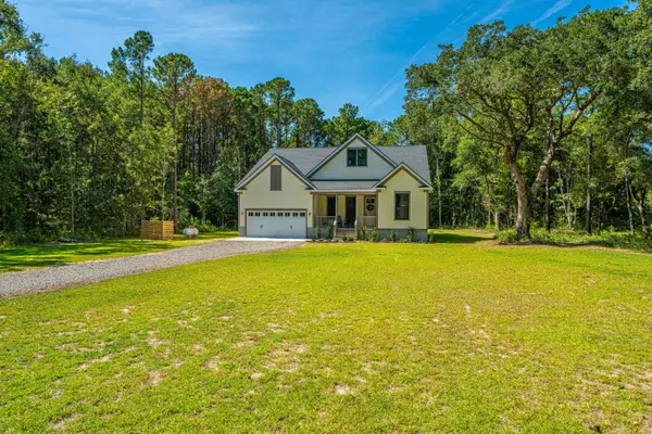 Awendaw, SC 29429,873 Grannys Ln