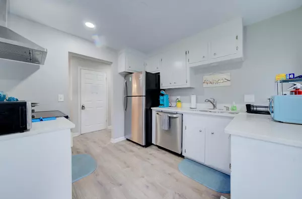 North Charleston, SC 29405,2704 Junction Ln