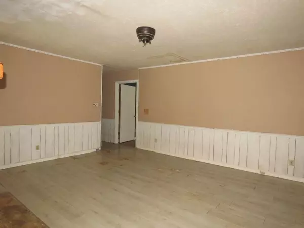 Aiken, SC 29805,2950 N Columbia Hwy