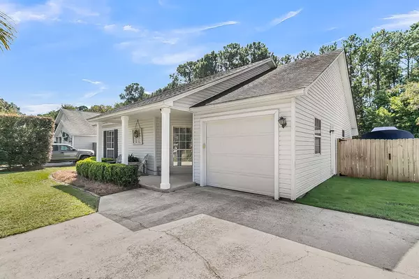 Mount Pleasant, SC 29466,1974 Armory Dr