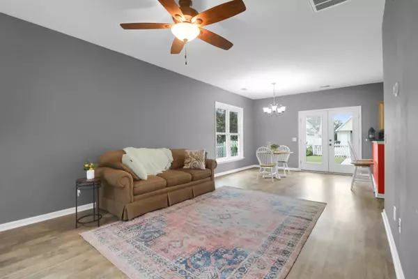 Summerville, SC 29483,218 Trillium Ave