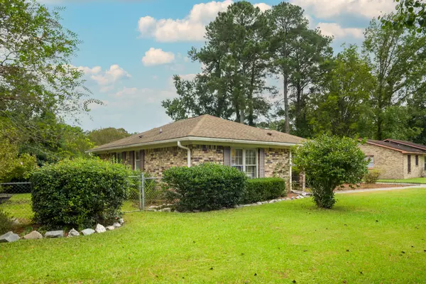Summerville, SC 29486,103 Wappoolah Dr