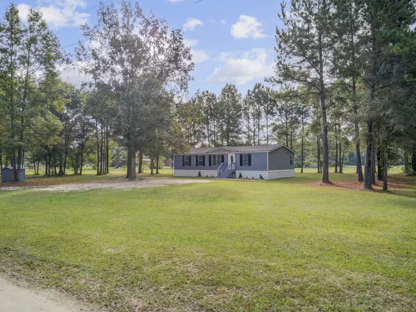 Saint Stephen, SC 29479,423 Broomford Hill Ln