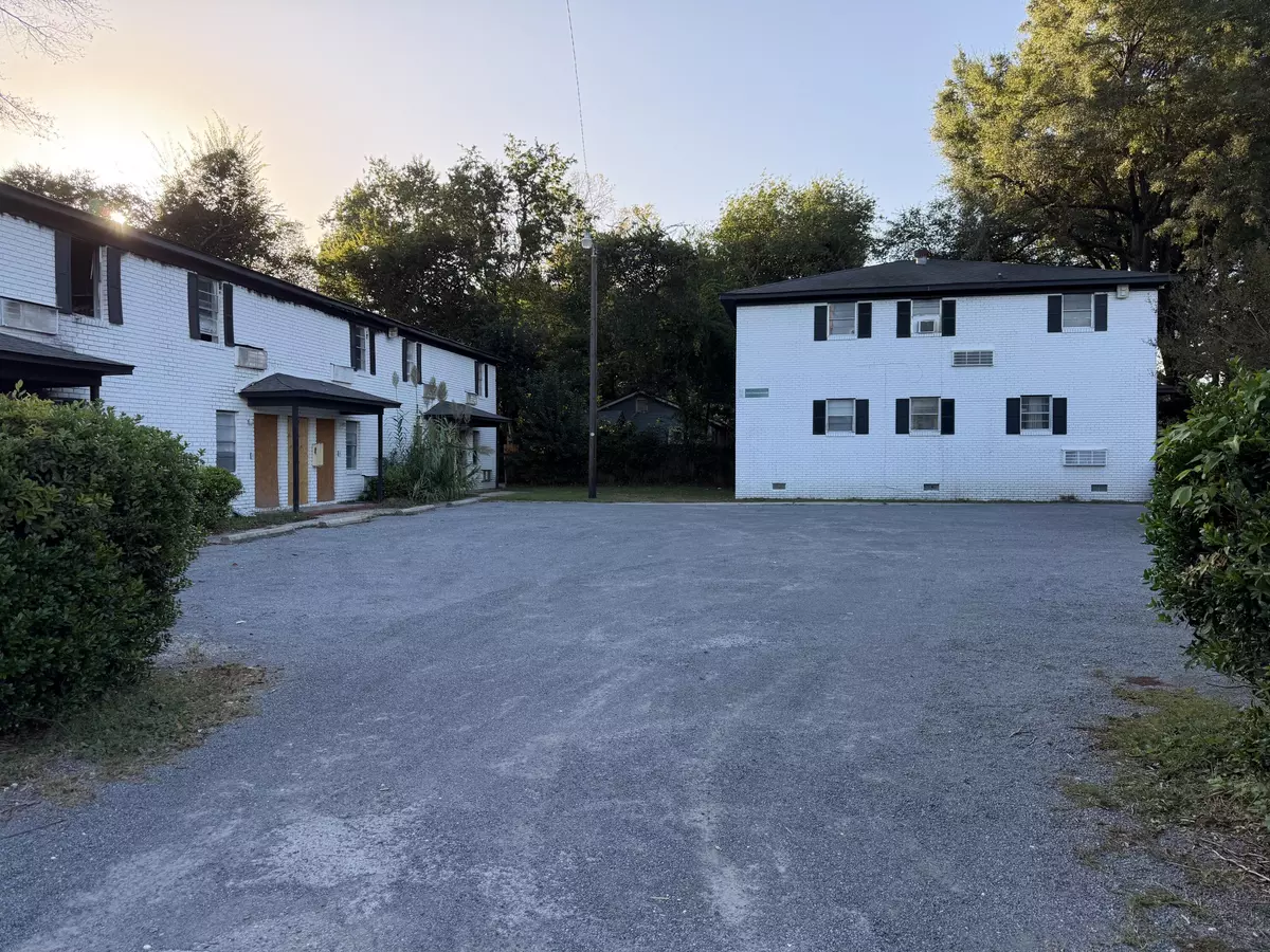 North Charleston, SC 29405,1907 Success St