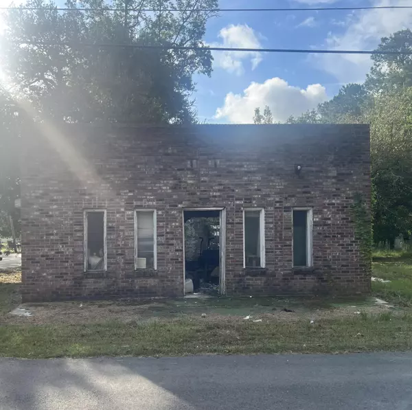 148 M.L King Jr Blvd, Saint Stephen, SC 29479