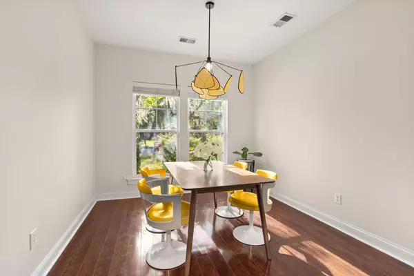 North Charleston, SC 29420,5456 Rising Tide