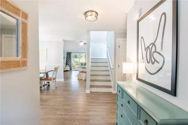 Mount Pleasant, SC 29464,527 Castle Hall Rd