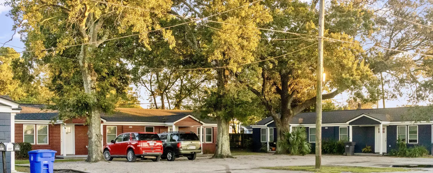 2023 Clements Ave, North Charleston, SC 29405