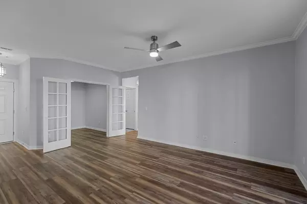 Daniel Island, SC 29492,130 River Landing Drive #4102