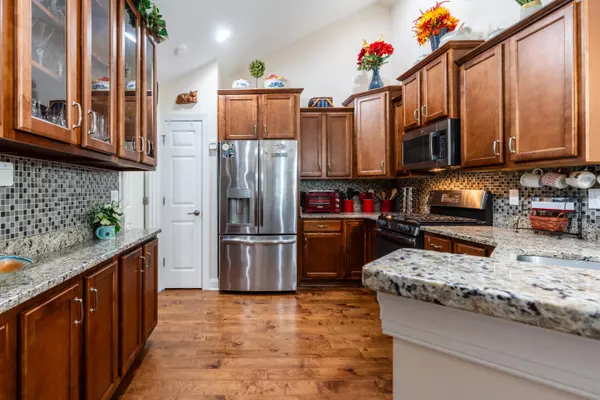 North Charleston, SC 29420,8800 Dorchester Road Rd #2701