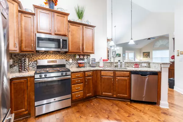 North Charleston, SC 29420,8800 Dorchester Road Rd #2701