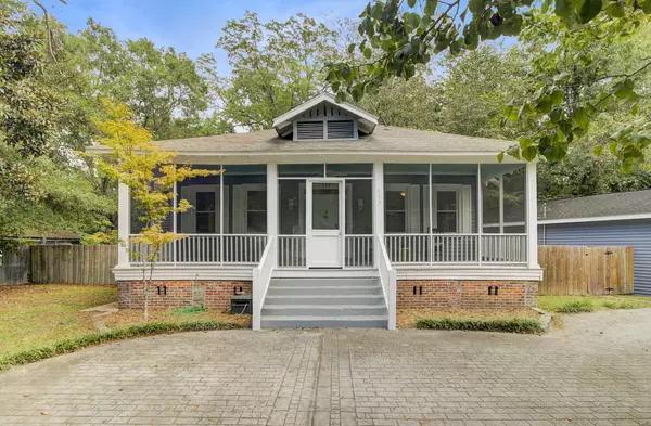 Summerville, SC 29483,113 Cypress St