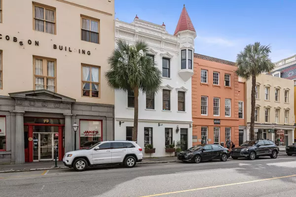 21 Broad St, Charleston, SC 29401