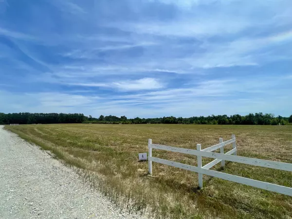 Cross, SC 29436,129 Rambling Ln