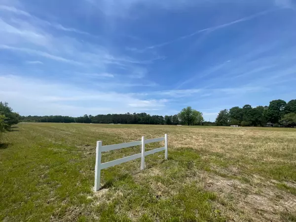 Cross, SC 29436,129 Rambling Ln