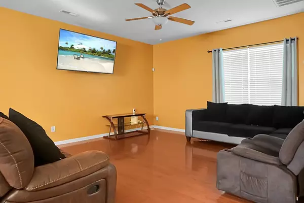 Ladson, SC 29456,9754 Seed St