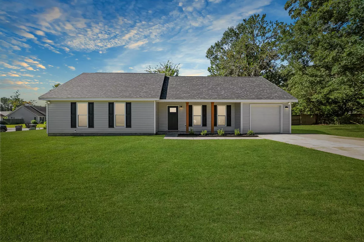 North Charleston, SC 29406,2916 Salamander Creek Ln
