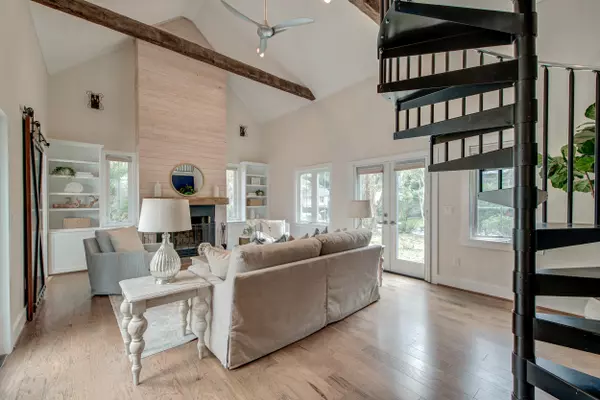 Isle Of Palms, SC 29451,3305 Hartnett Blvd