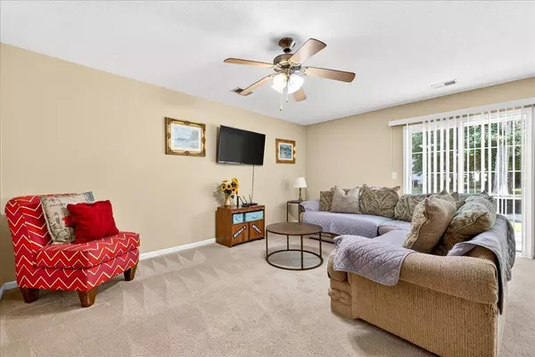 North Charleston, SC 29418,7947 Ruskin Rd