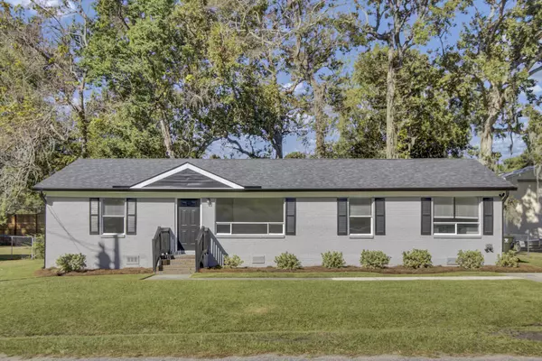 235 Mary Scott Dr, Goose Creek, SC 29445