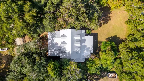 Wadmalaw Island, SC 29487,2518 Grace Chapel Rd