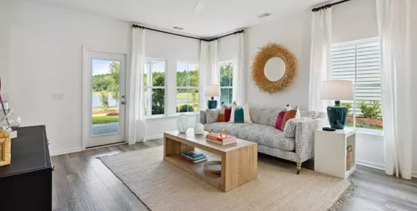 Summerville, SC 29485,112 Slipper Shell St