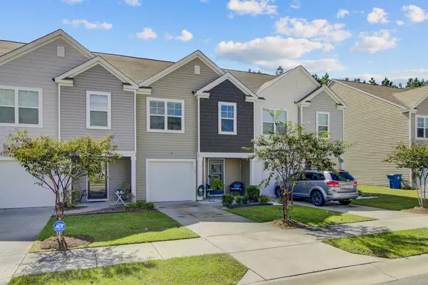 131 Gaura Ln, Summerville, SC 29483