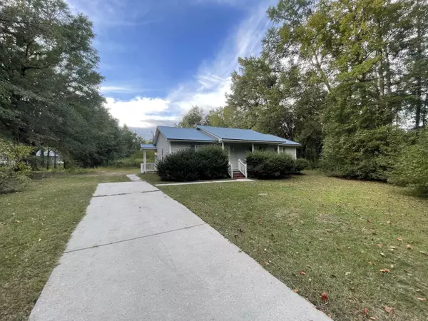 Orangeburg, SC 29118,141 Lakewood Dr