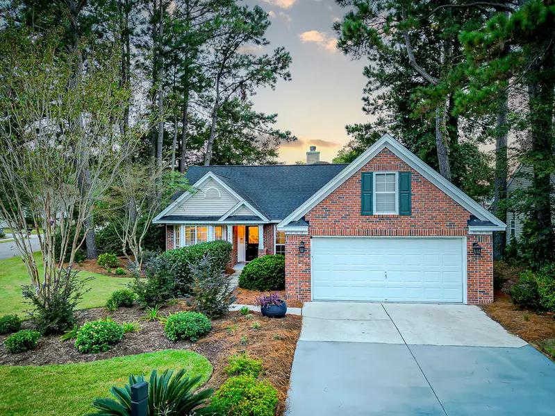588 Antebellum Ln, Mount Pleasant, SC 29464