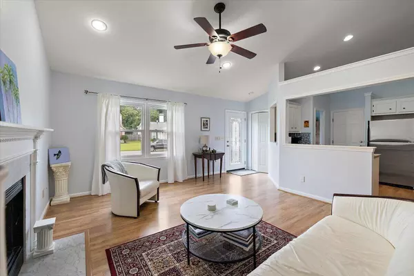 Charleston, SC 29414,183 Briarwood Dr