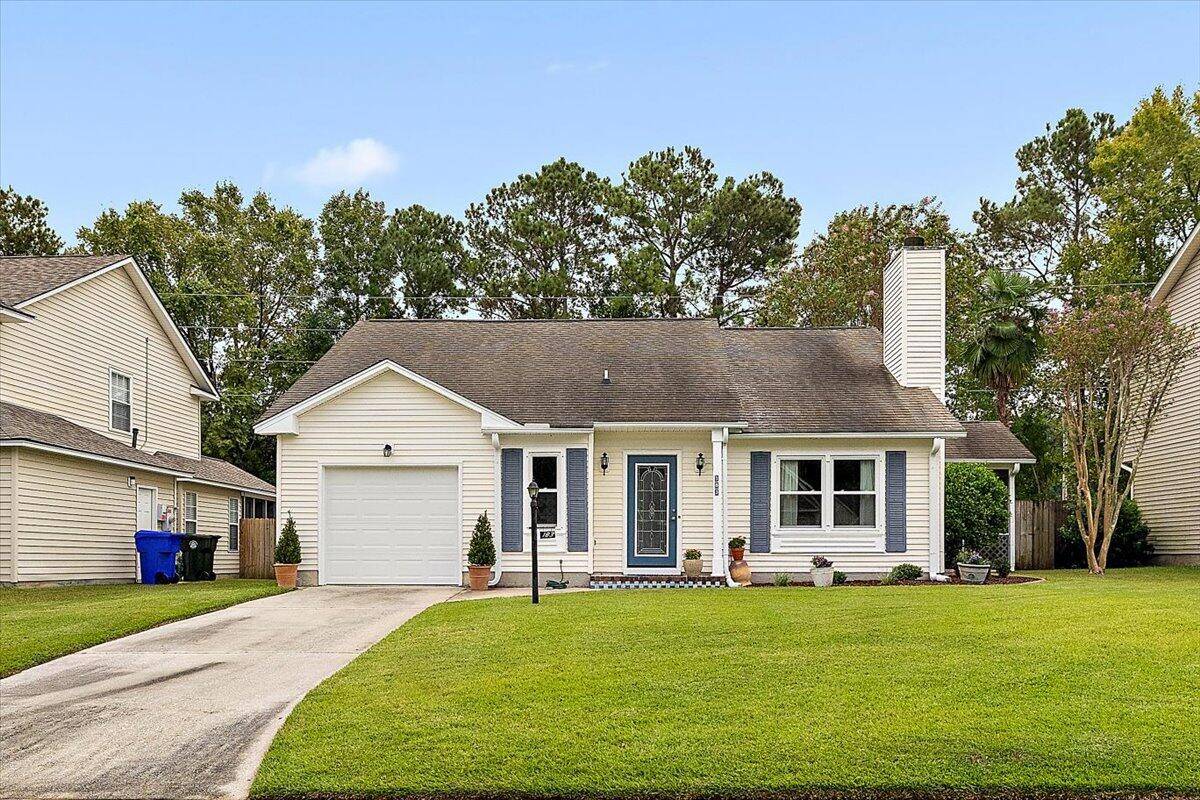 Charleston, SC 29414,183 Briarwood Dr