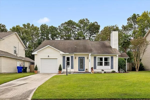 183 Briarwood Dr, Charleston, SC 29414