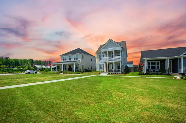 Summerville, SC 29486,203 Symphony Ave