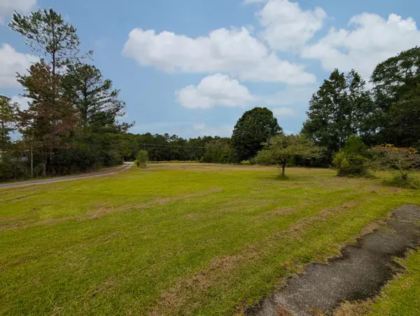 Awendaw, SC 29429,6509 N Highway 17