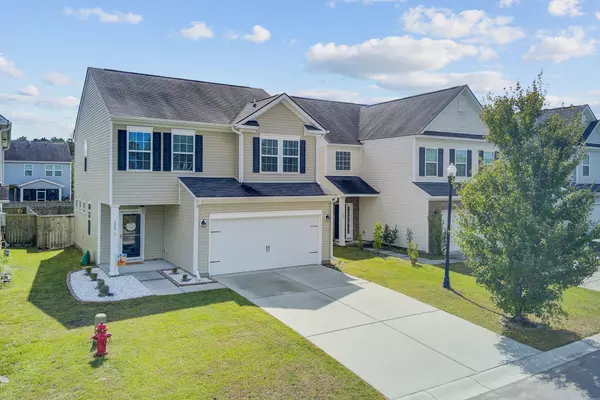 Summerville, SC 29486,620 Redbud Ln