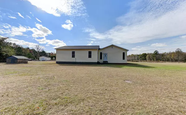 Harleyville, SC 29448,135 Green Acres Rd