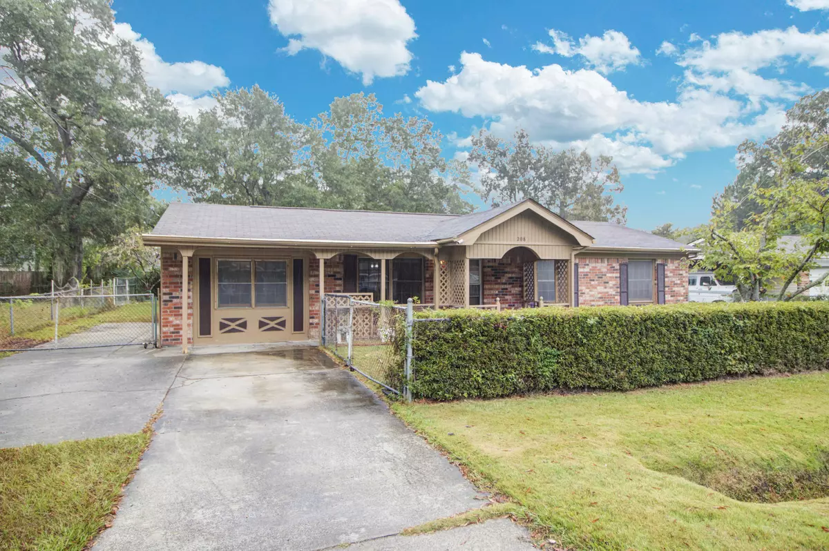 Goose Creek, SC 29445,208 Mary Scott Dr