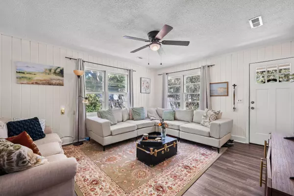 Yemassee, SC 29945,41 Lacey St St