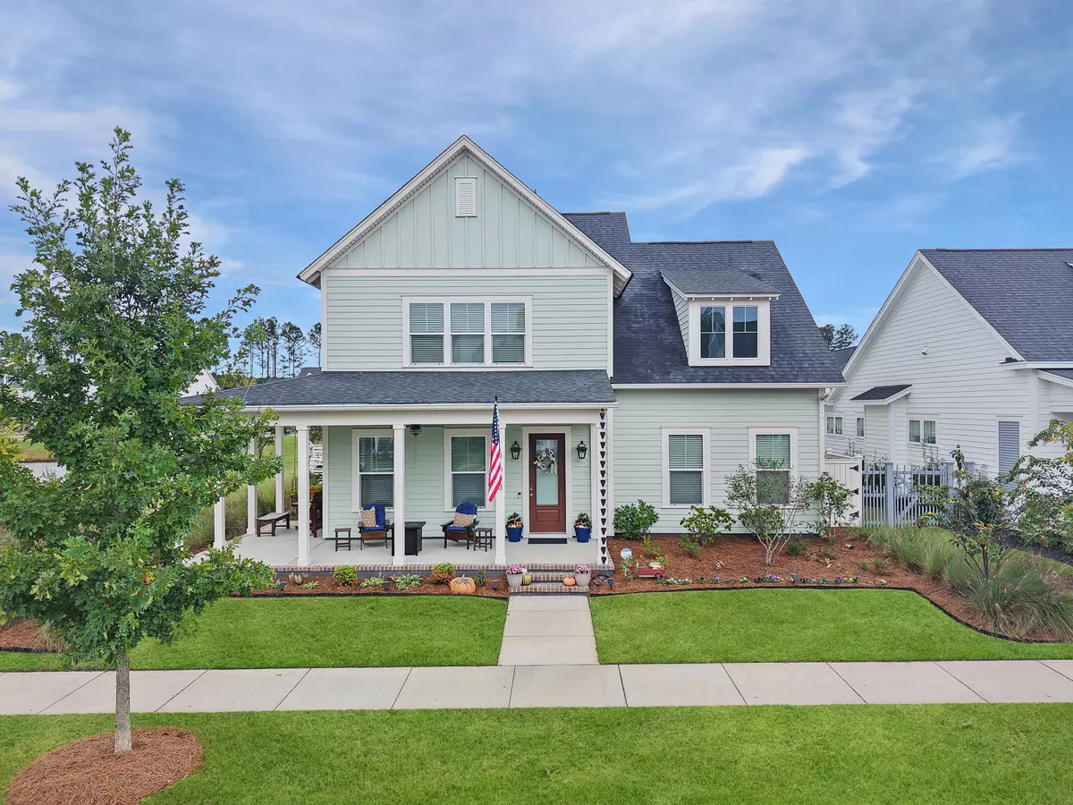 Summerville, SC 29486,663 Blueway Ave