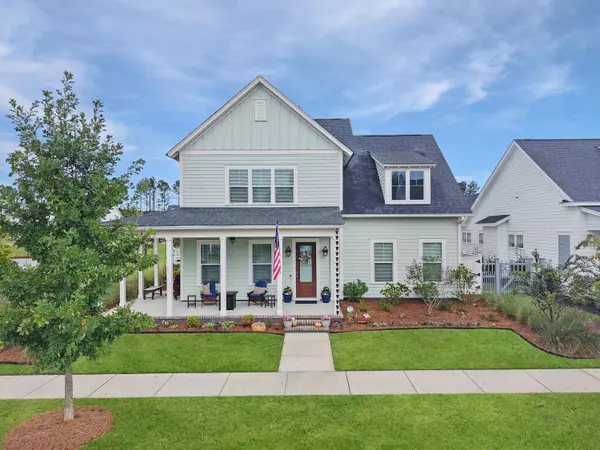 663 Blueway Ave, Summerville, SC 29486