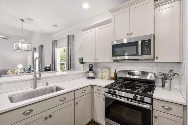 Charleston, SC 29414,3129 Mulan Ln