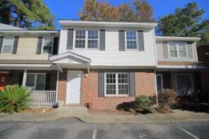 1055 Hunters, Mount Pleasant, SC 29464