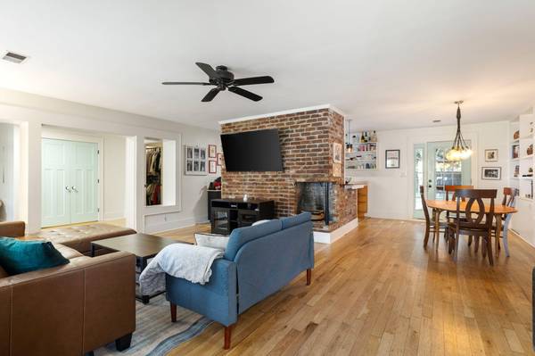 Charleston, SC 29407,12 Stratford Rd