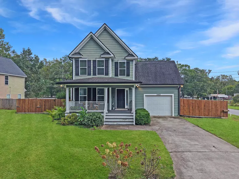 2462 Storen St, North Charleston, SC 29406